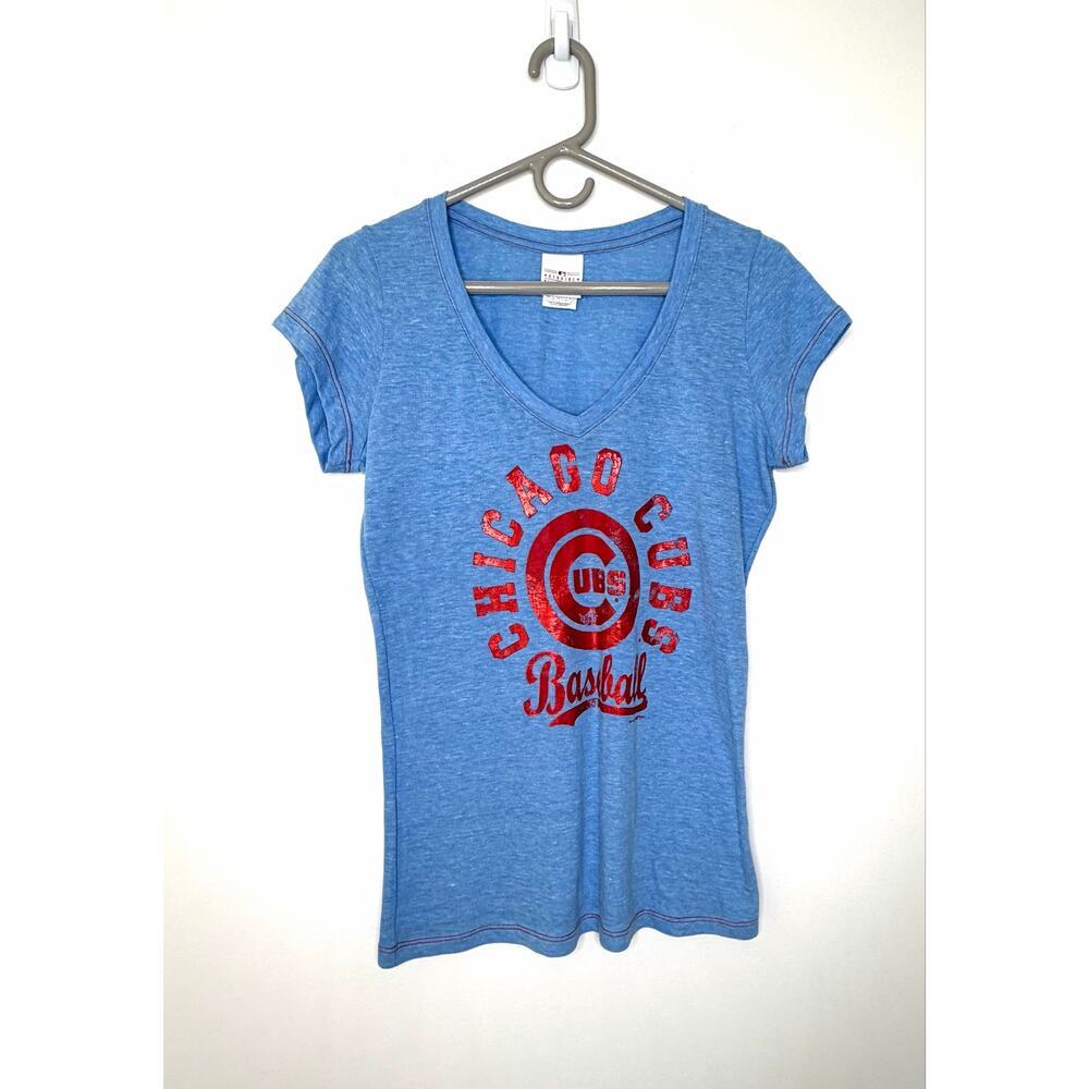 MLB Chicago Cubs Baseball T-Shirt Women's Sz L Slim Fit Distressing Team Spirit